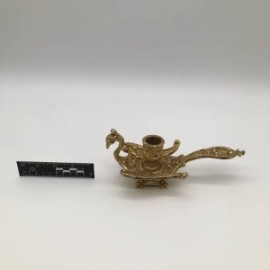 Mosiężny świecznik art déco z figurą łabędzia