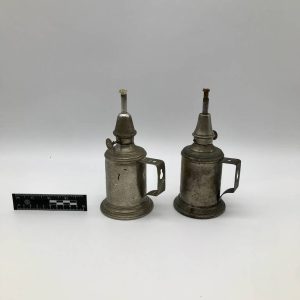 Lampy naftowe patynowane cynowe duo