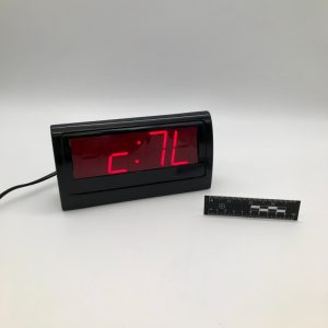 Budzik cyfrowy LED minimalistyczny
